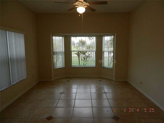 5th image of 2761 Scarborough Dr