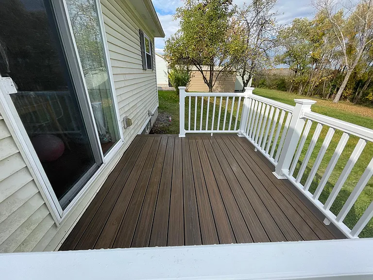Bay Heights Cir — Photo 45
