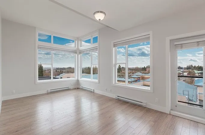 2 bed, 2.0 bath, 863 sqft, $2,500 — Photo 2