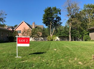 4 Heritage Dr, Highland Park, IL 60035