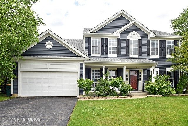 1st image of 900 Breeze Dr