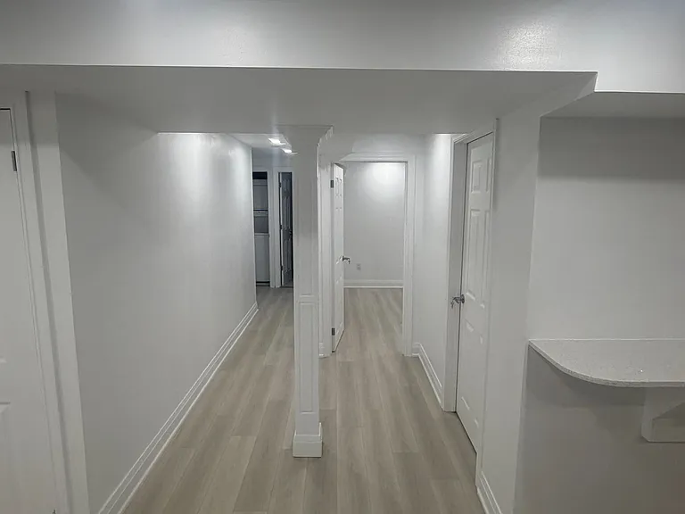 76 Pembry Dr #BASEMENT — Photo 4