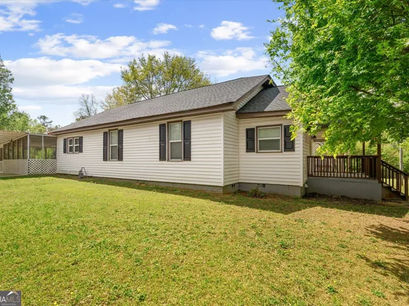 1423 Beulah Church Rd, Carrollton, GA 30117