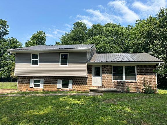 2nd image of 4806 Aster Dr NW
