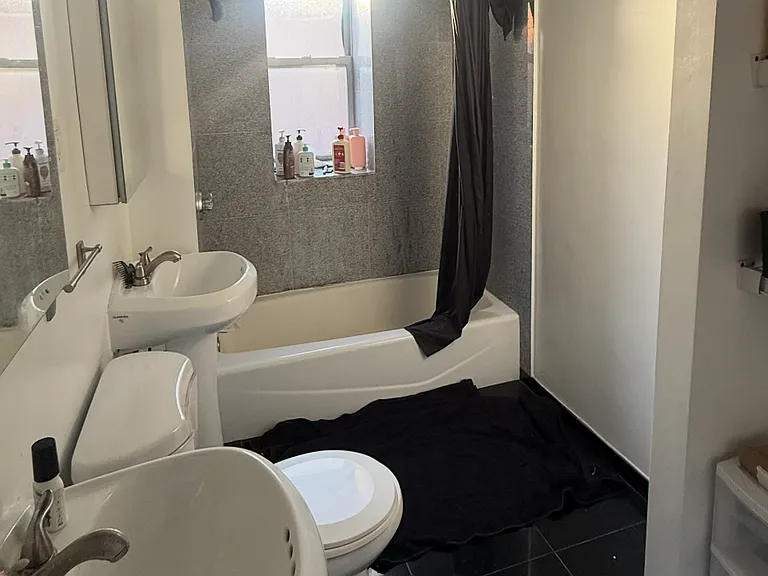 137 Peterborough St #30 — Photo 9