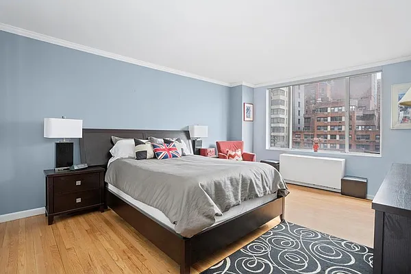 Sold by Douglas Elliman | media 23