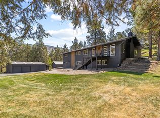 2426 Pine Grove Rd, Klamath Falls, OR 97603