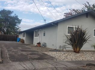 987 Butte Dr, Santa Rosa, CA 95403