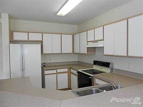 3rd image of 6241 Olivedale Dr