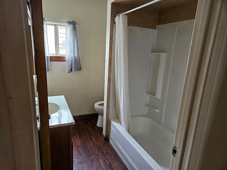 1727 Carey Way — Photo 11