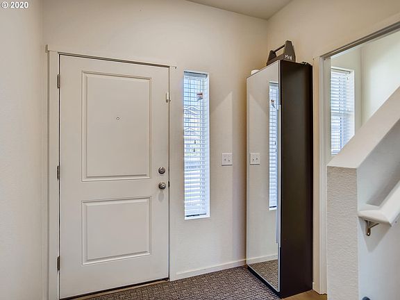 4th image of 5635 NE 130th Pl