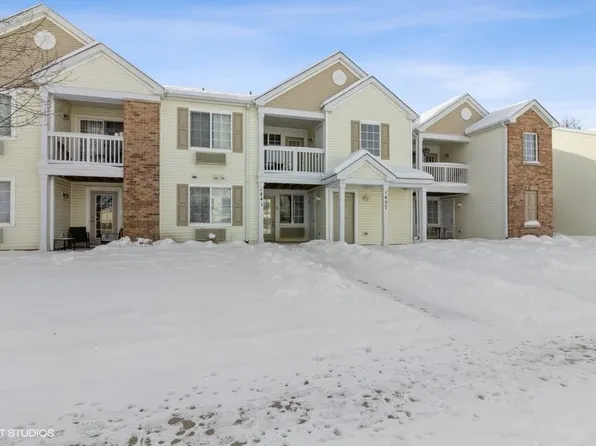 1441 McClure Rd #1441, Aurora, IL 60505