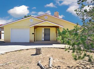 4806 La Cienega St NW, Albuquerque, NM 87107