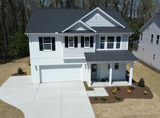 1909 Old Bramble Ln, Fuquay Varina, NC 27526