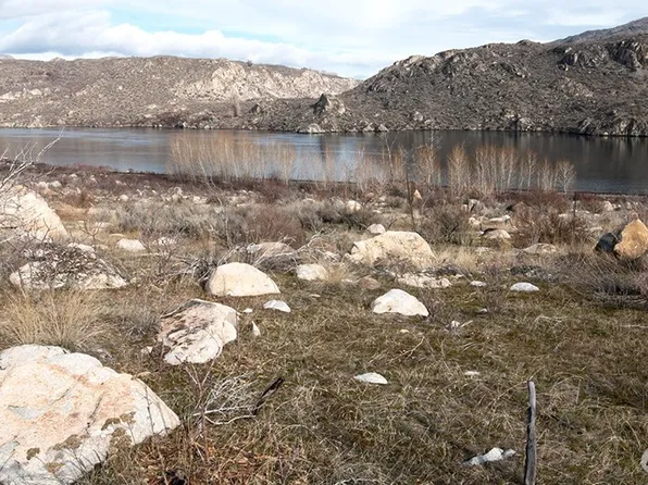 0 NNA Lot 1 Lazy Lightning LP, Pateros, WA 98846