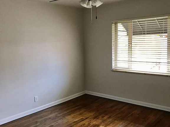 5th image of 2054 S Milwaukee St APT 14