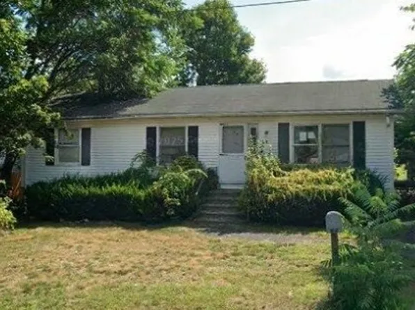 150 Everett Ave, Athol, MA 01331