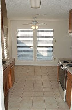 5th image of 345 Schumacher Dr