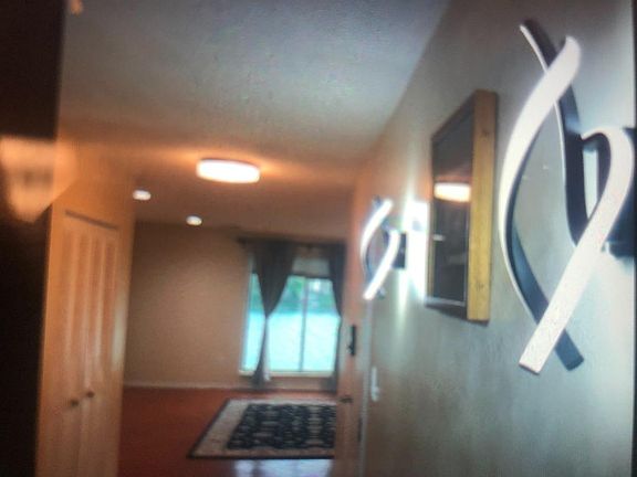 5th image of 3016 E Lake Shore Dr
