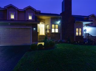 1028 N Spoede Rd, Saint Louis, MO 63146