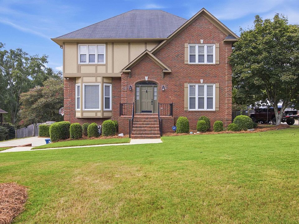 1st image of 1952 Cahaba Crest Dr