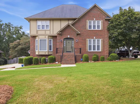 1952 Cahaba Crest Dr, Birmingham, AL 35242
