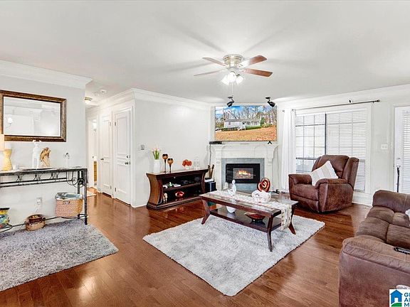 3rd image of 128 Forest Pkwy