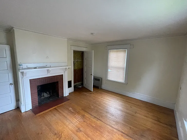 165 Veazie St — Photo 2