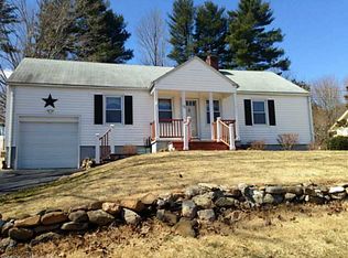 45 Meadow Circle Rd, Branford, CT 06405