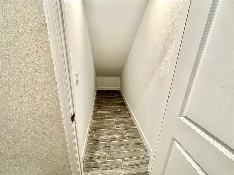 2201 Cerulean Sky Dr — Photo 15