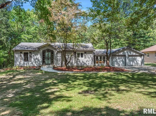 69 W Hazel Dell Ln, Springfield, IL 62703