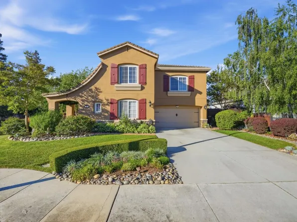 17679 Serene Dr, Morgan Hill, CA 95037