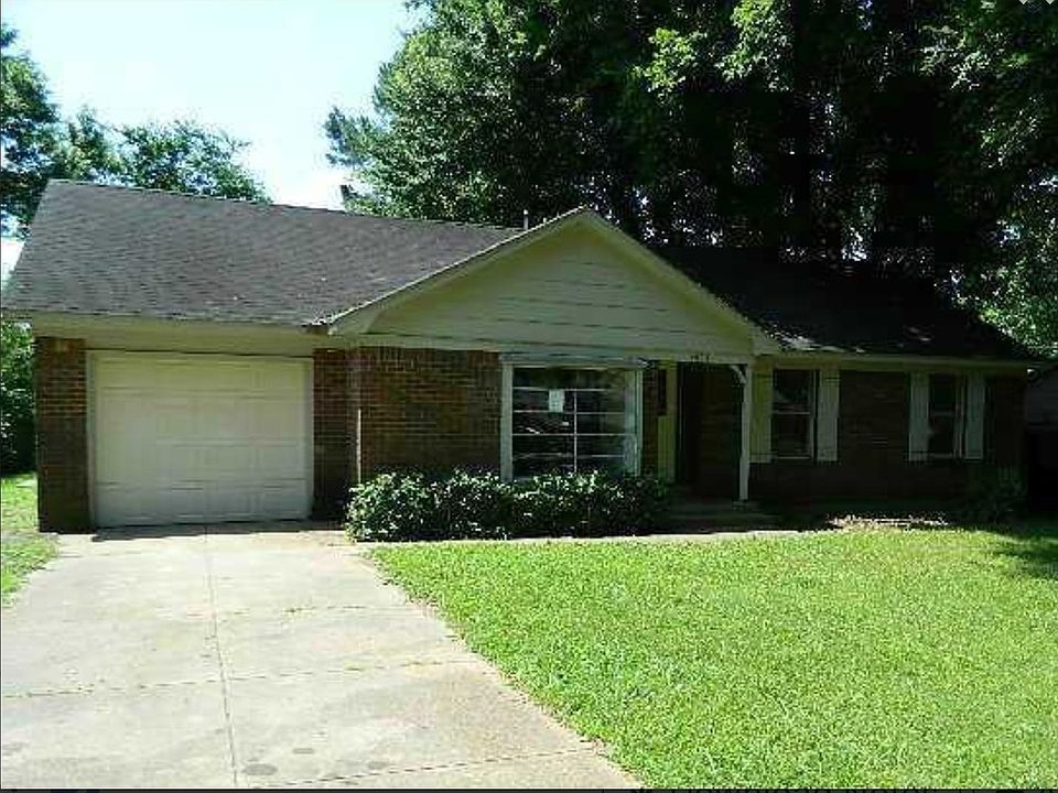 1st image of 4023 McWeeny Ave