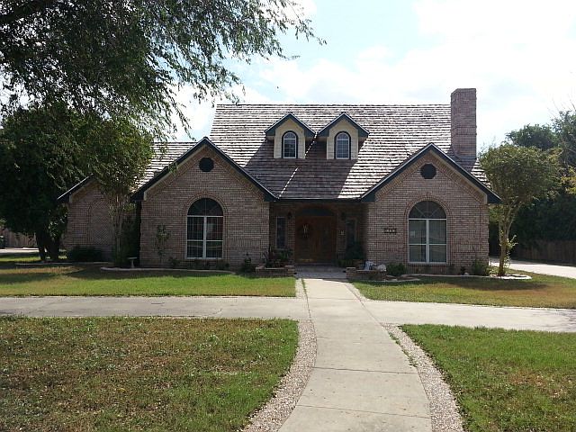 1st image of 2404 El Encino Dr