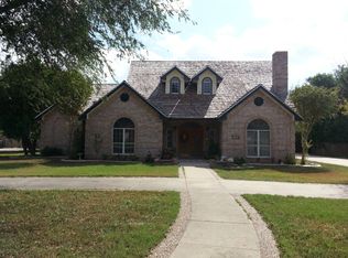 2404 El Encino Dr, Mission, TX 78573