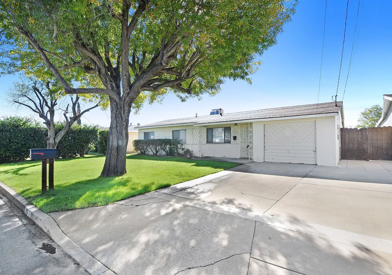 Charming Home of 3 bedroom \ 1 bath — Photo 1