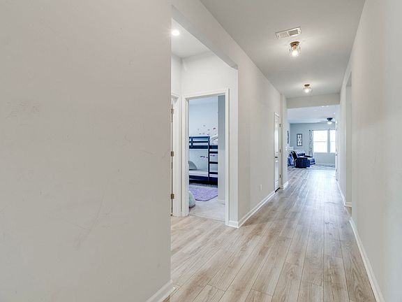 5th image of 168 Grand Arbor Dr