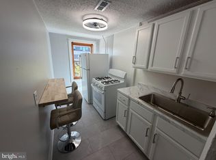 322 S Broad St APT 3, Trenton, NJ 08608