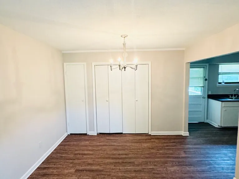 816 Lakeside Dr — Photo 6