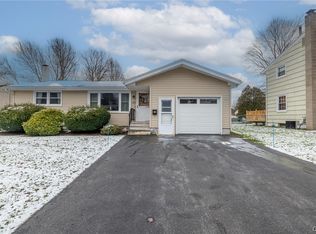 133 Lynhurst Ave, North Syracuse, NY 13212