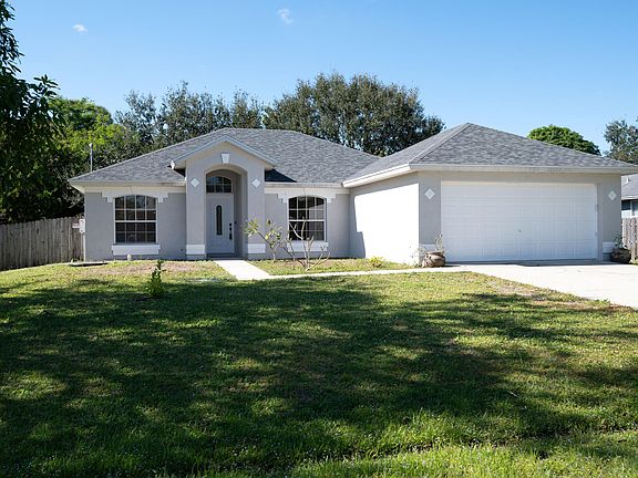 3rd image of 1658 SW Tivan Lane