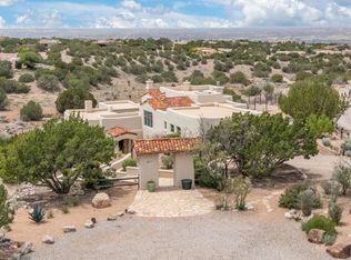 22 Calle Del Arroyo, Placitas, NM 87043