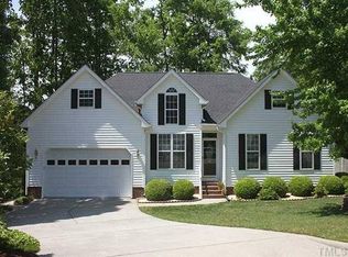 805 Clean View Ct, Fuquay Varina, NC 27526