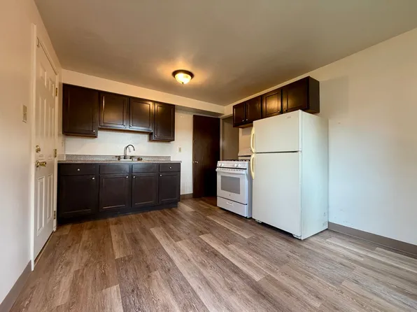 100 Savors Ct, Cheswick, PA 15024