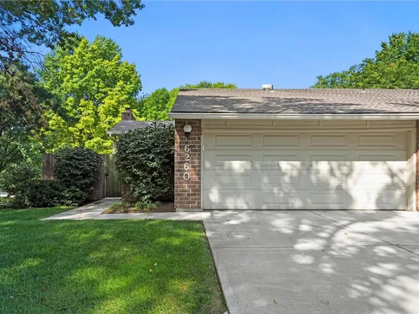 6260 Rosewood St, Mission, KS 66205