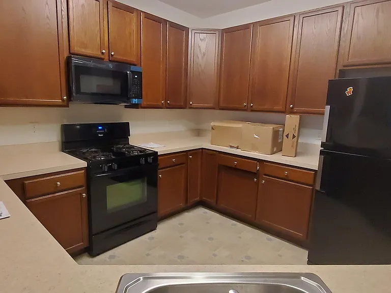 635 Timberlake Dr — Photo 4