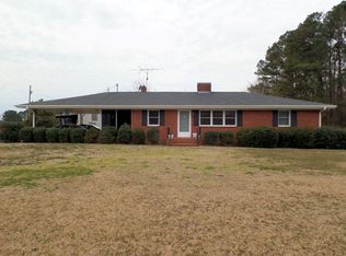 2241 Titus Mewborn Rd, La Grange, NC 28551