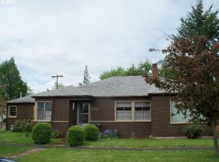 563 S 11th Ave, Cornelius, OR 97113