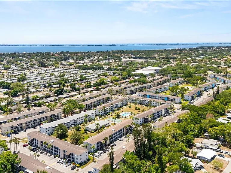 2425 Flamingo Blvd #K28 — Photo 8