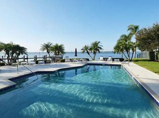 3401 NE Mancini Way, Jensen Beach, FL 34957